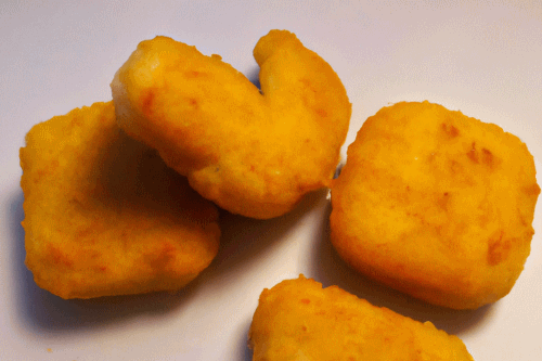 Nuggets de pollo ideas de comidas para fiestas infantiles