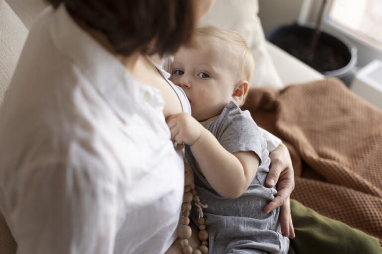 Destete respetuoso: Cómo dejar de dar el pecho a tu bebé gradualmente